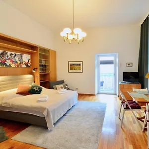 Schönbrunnerstrasse By Easyb&b Apartment